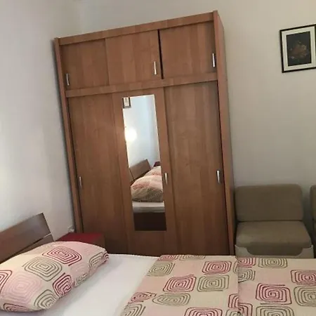 Stefanija Apartment *
